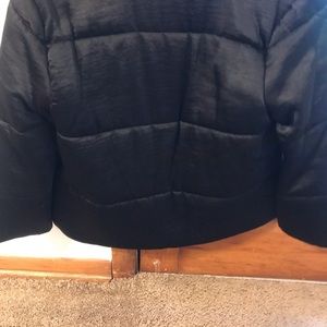 Lilly P black jacket size xs but fits a small. Great for any outfit day/night